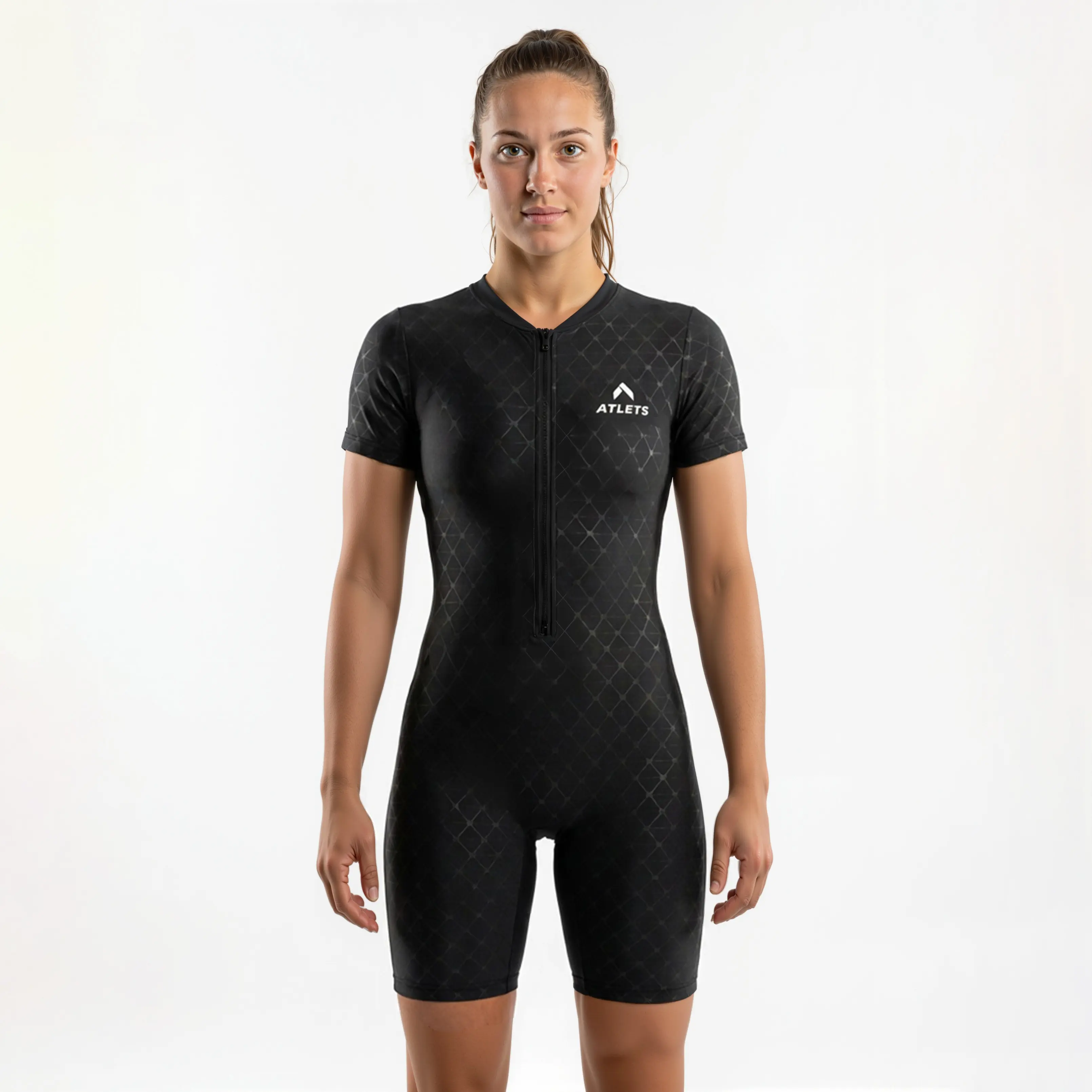 مايوه نص كم وشورت حريمي H.41