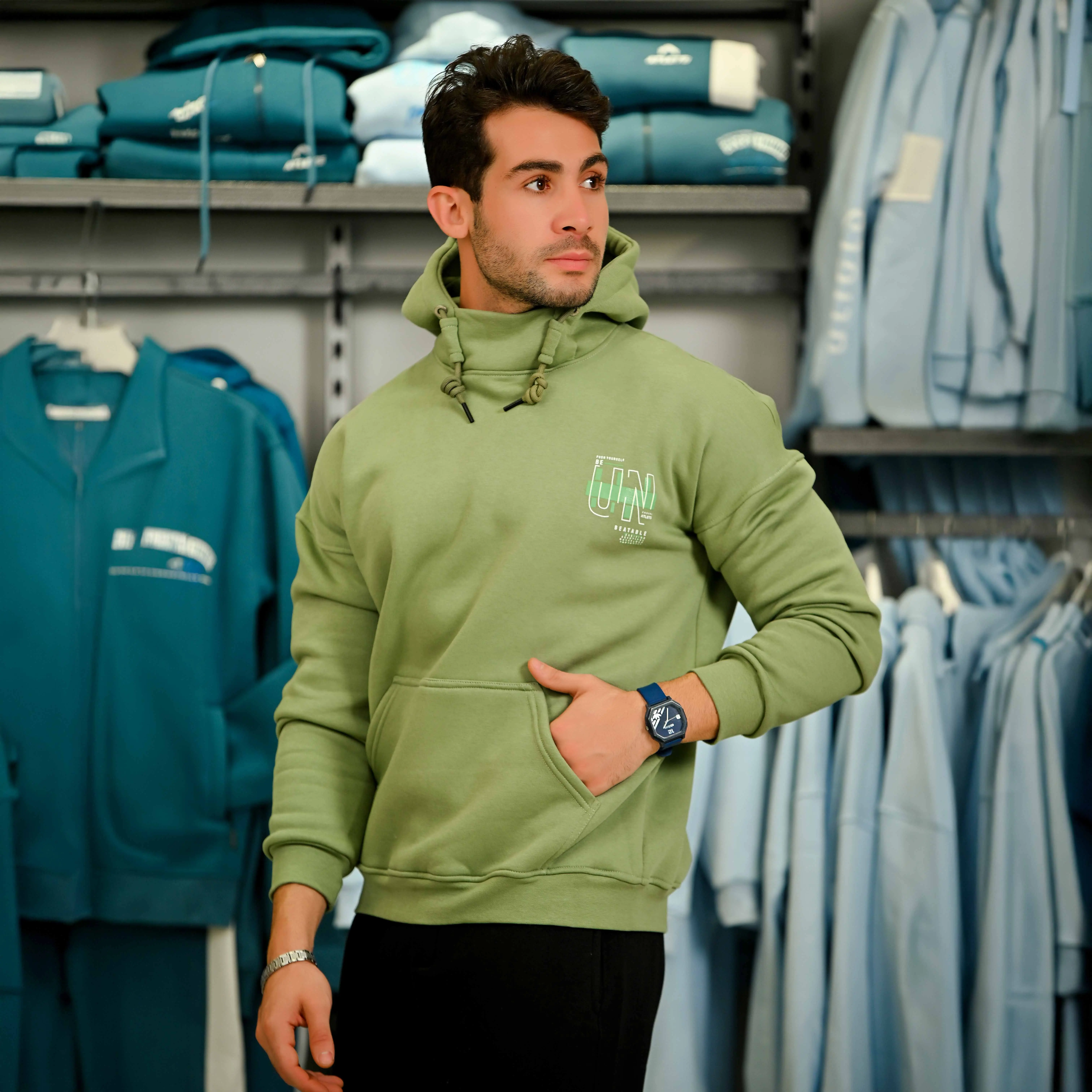 هودي ميلتون رجالي M.10