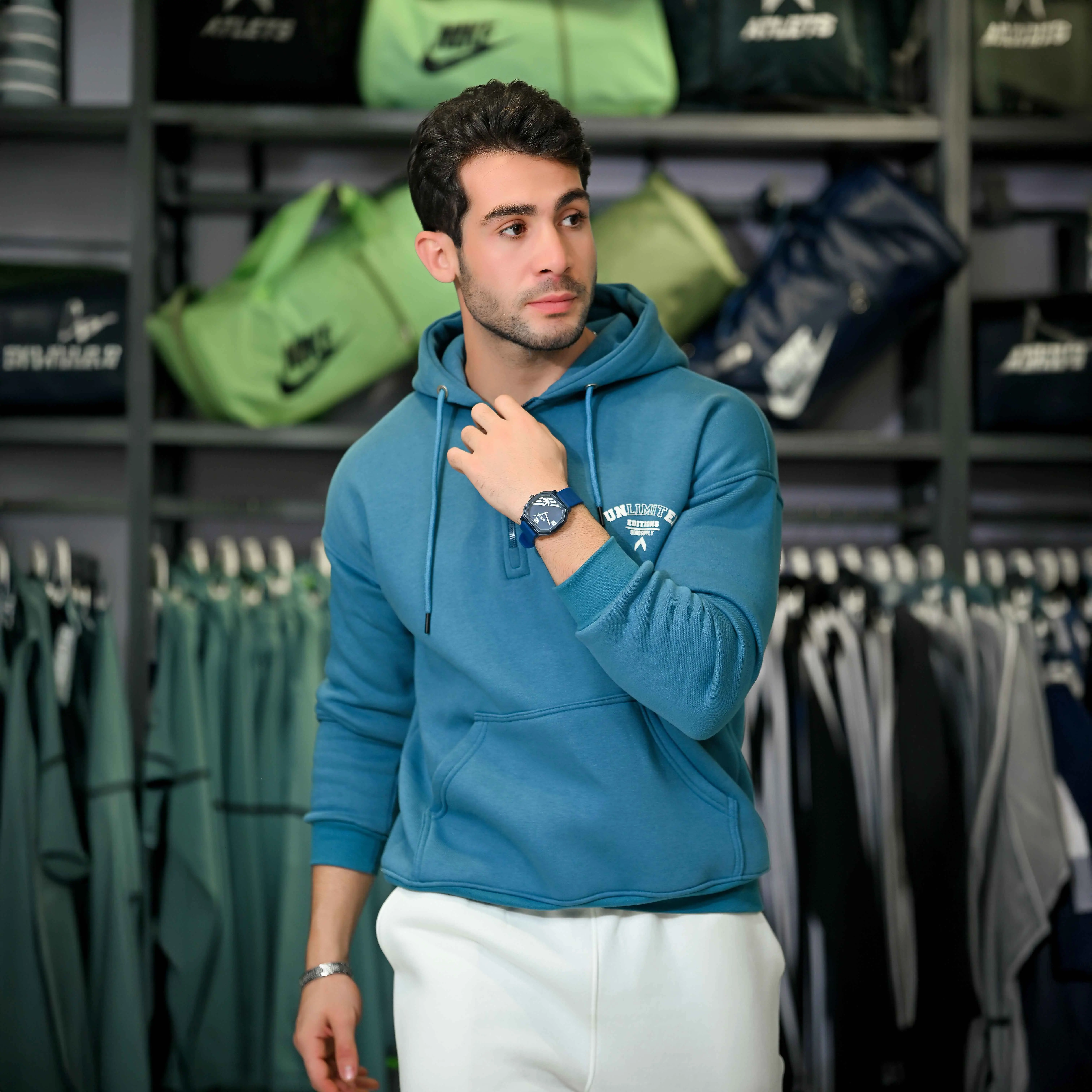 هودي ميلتون رجالي M.11